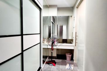 USJ Avenue @ USJ Heights