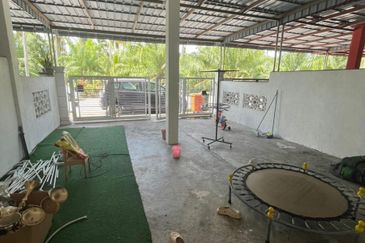 Taman Meranti, Kuala Selangor Single Storey Terrace For Sale FACING OPEN