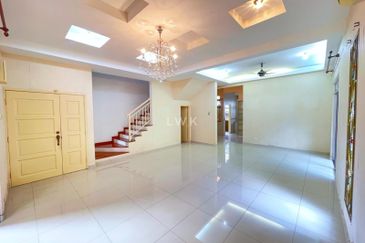 Taman Desa Jaya, Senawang, Seremban 2 Storey Semi D For Sale BEAUTIFUL