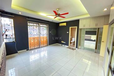 Taman Desa Jaya, Senawang, Seremban 2 Storey Semi D For Sale BEAUTIFUL