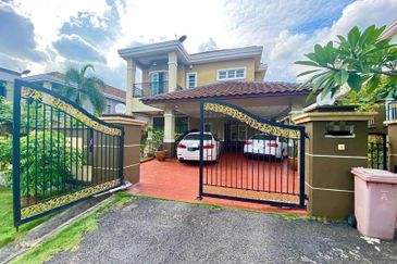 D Villa Equestrian, Kota Damansara