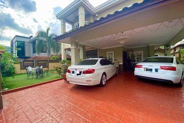 D Villa Equestrian, Kota Damansara