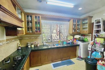 D Villa Equestrian, Kota Damansara