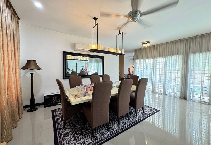 USJ Avenue @ USJ Heights