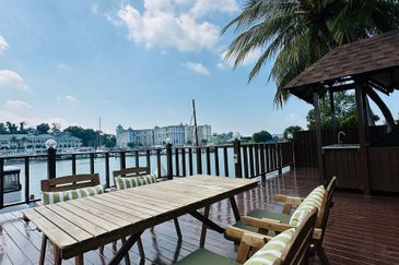 ADMIRAL MARINA MANSION