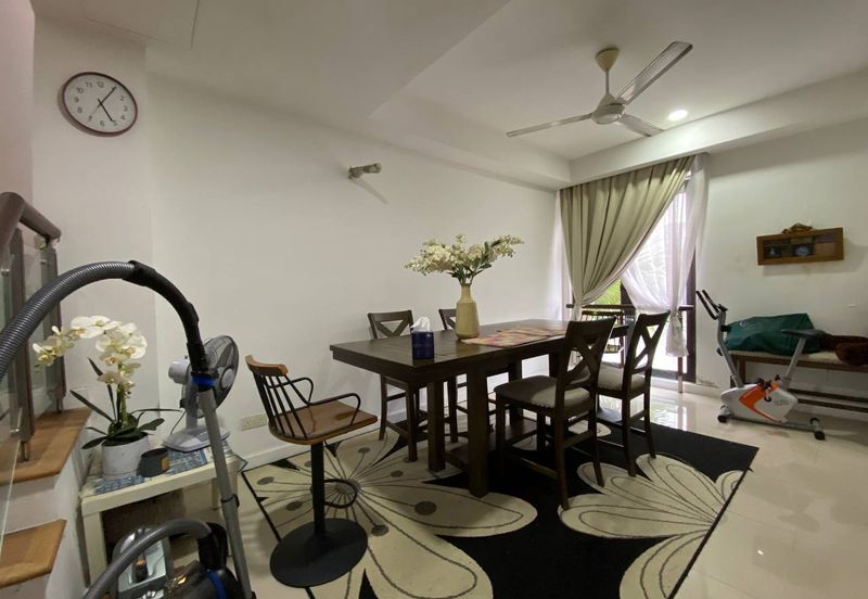 Mozart, Symphony Hills