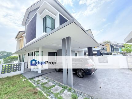 Bandar Bukit Raja, Klang Double Storey Semi Detached For Sale SPACIOUS, Selangor, Klang