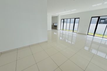 Elmina Green The Eighth @ City of Elmina