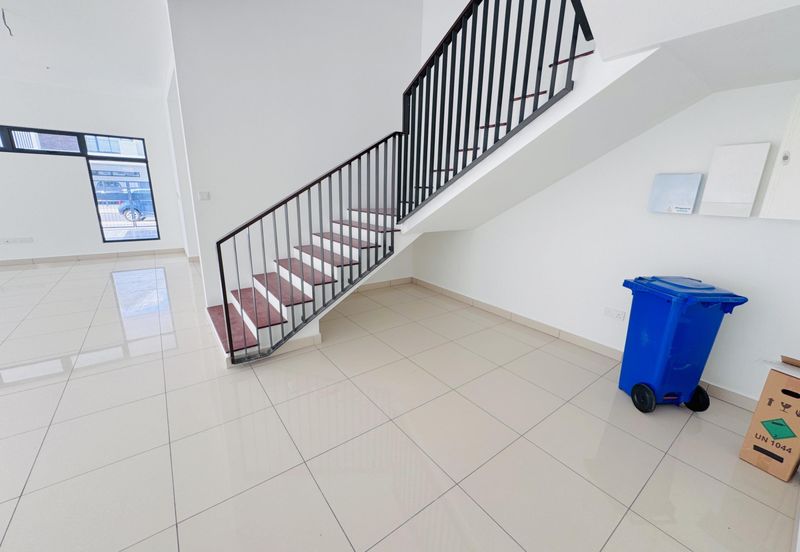 Elmina Green The Eighth @ City of Elmina