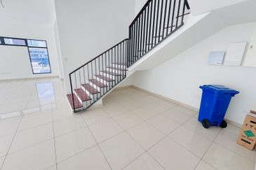 Elmina Green The Eighth @ City of Elmina