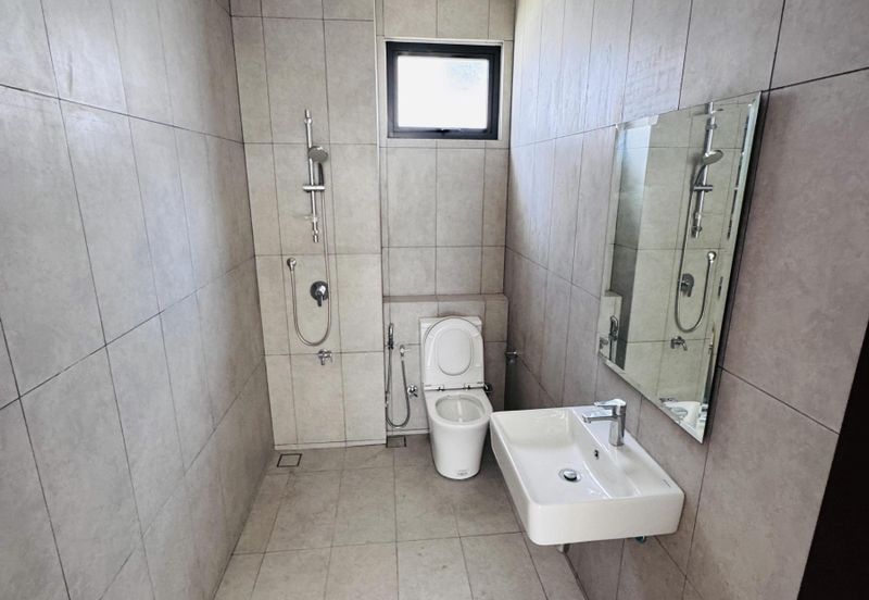 Elmina Green The Eighth @ City of Elmina