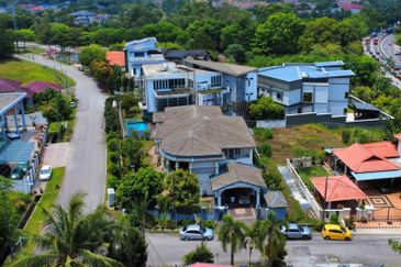 Seksyen 8, Kota Damansara