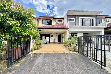 Seksyen 11, Kota Damansara