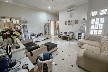 Taman SBJ Pasir Pekan, Wakaf Bharu 2 Storey Bungalow For Sale BELOW MARKET