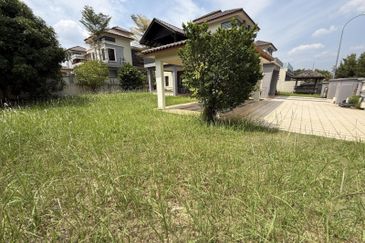 Perdana College Heights