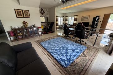 Perdana College Heights