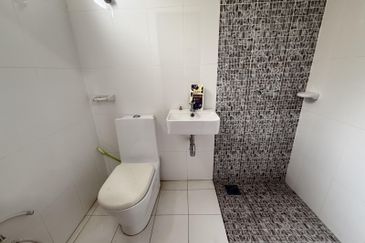 Perdana College Heights