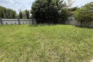 Perdana College Heights