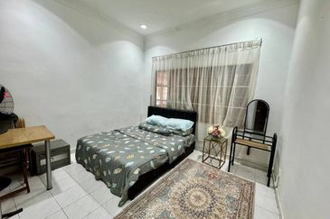 Seksyen 12, Shah Alam