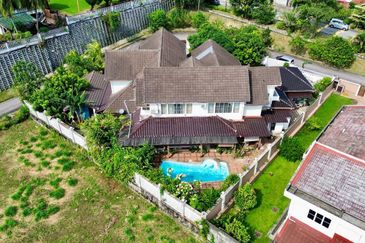 Seksyen 12, Shah Alam