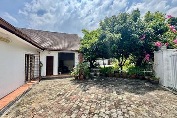 Seksyen 12, Shah Alam