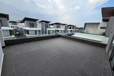 Broadleaf Residences, Hometree