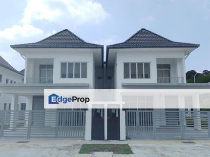 Laman Sutera, Seksyen U15, Shah Alam Double Storey Semi D For Sale SPACIOUS, Selangor, Putra Heights