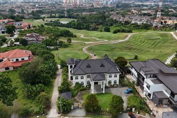 Bangi Golf Resort