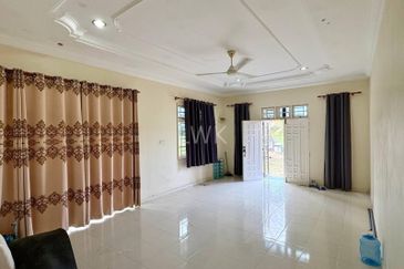 Kampung Badak, Bachok, Kelantan Single Storey Bungalow For Sale SPACIOUS
