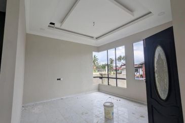 Bulatan Chempaka, Kota Bharu, Kelatan 2 Storey Semi D For Sale BEAUTIFUL