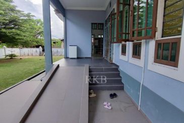 Bandar Tanah Merah, Kelantan Single Storey Bungalow For Sale BELOW MARKET