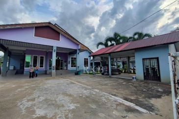 Bandar Tanah Merah, Kelantan Single Storey Bungalow For Sale BELOW MARKET
