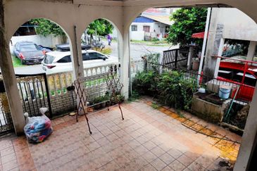 Kampung Ampang Campuran