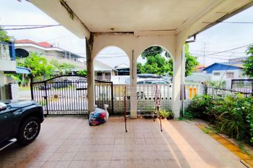 Kampung Ampang Campuran