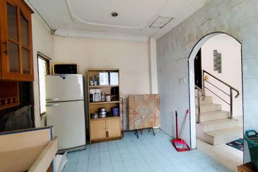 Kampung Ampang Campuran