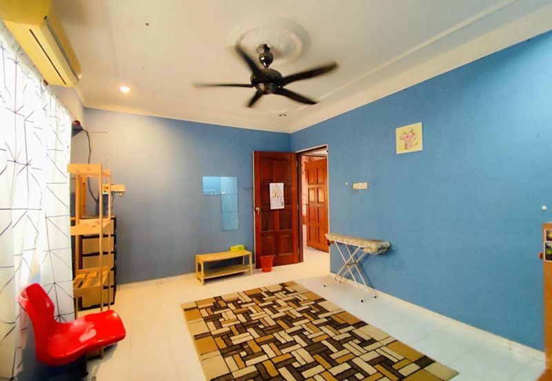 Kampung Ampang Campuran