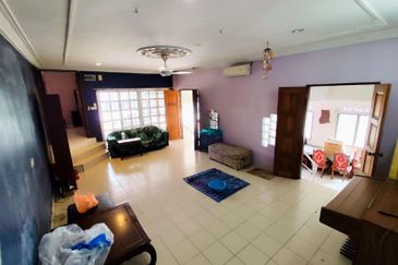 Kampung Ampang Campuran