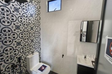 Ketereh, Kelantan Single Storey Bungalow For Sale CORNER LOT SPACIOUS