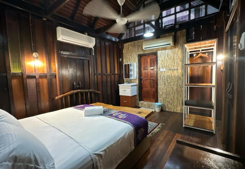 Kampung Mewah, Kuala Terengganu 2 Storey Villa For Sale BEAUTIFUL