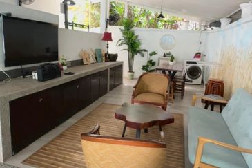 Kampung Mewah, Kuala Terengganu 2 Storey Villa For Sale BEAUTIFUL