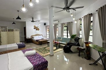 Kampung Mewah, Kuala Terengganu 2 Storey Villa For Sale BEAUTIFUL