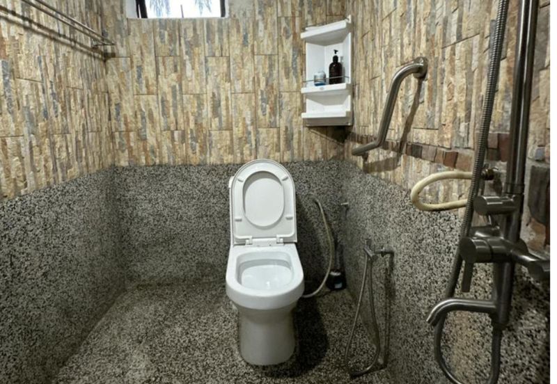 Kampung Mewah, Kuala Terengganu 2 Storey Villa For Sale BEAUTIFUL