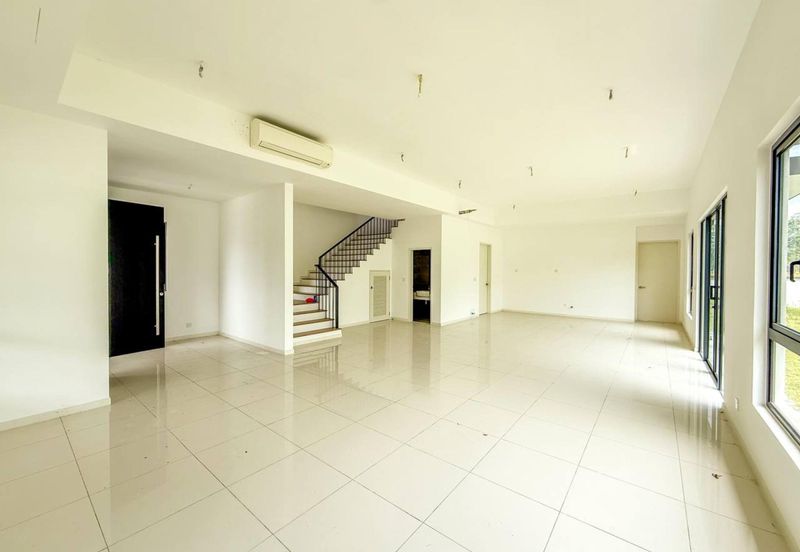 Freesia Residences @ Tropicana Aman