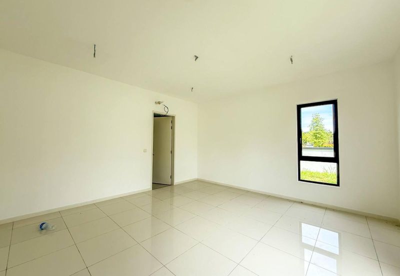 Freesia Residences @ Tropicana Aman