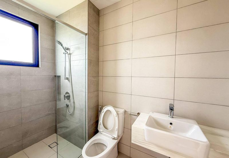 Freesia Residences @ Tropicana Aman