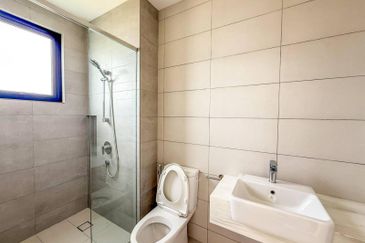 Freesia Residences @ Tropicana Aman