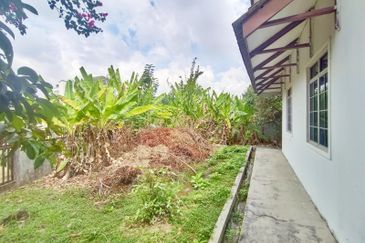 Kampung Sungai Ramal Luar