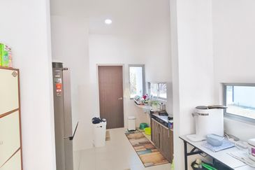 Verna Lake Villas @ Serene Heights