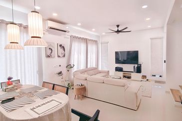 Verna Lake Villas @ Serene Heights