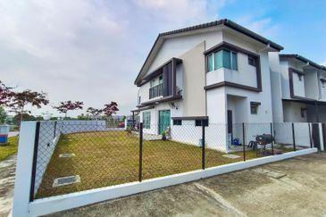 Verna Lake Villas @ Serene Heights